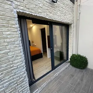 Appartement 5 Min Airport Aeroport - Shuttle Navette - Parking, Bonlier