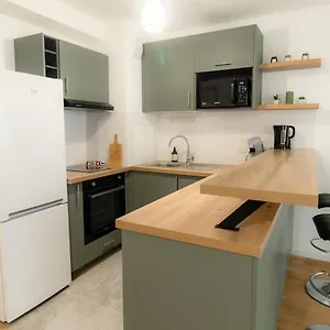 Appartement Cosy 45 M2 Avec Terrasse, Gentilly