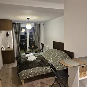 Appartement Mir Chambre 2, Athis-Mons